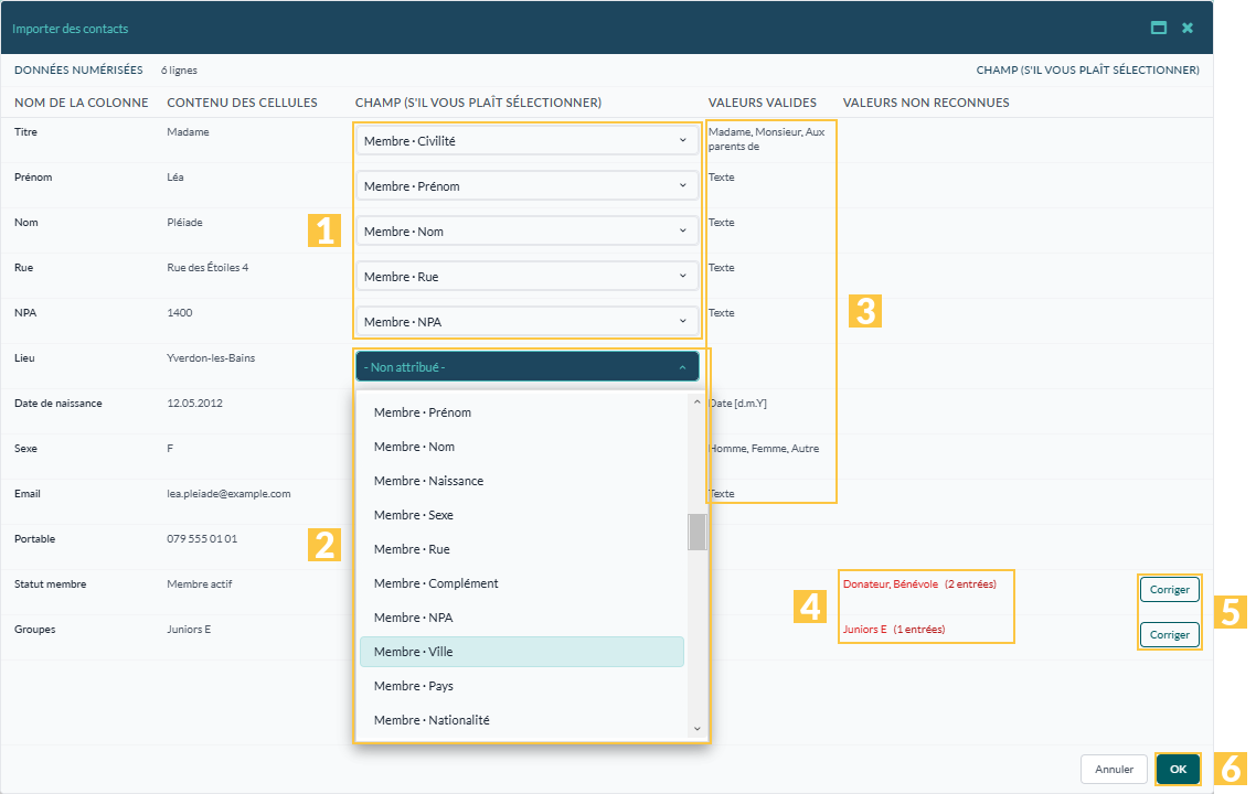 Assistant « Importer des contacts » avec la liste des champs ouverte